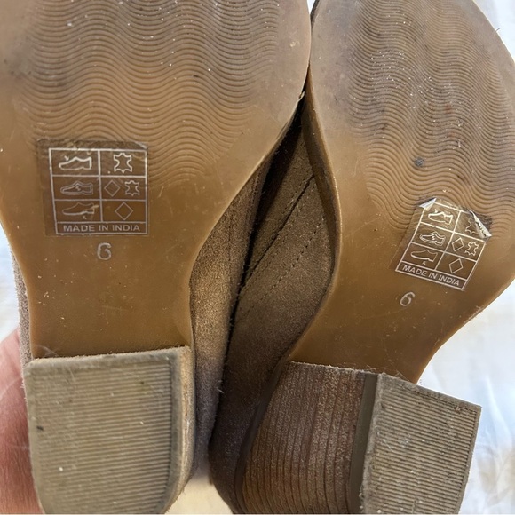 JEFFREY CAMPBELL Suede Split Ankle Bootie in Putty - Picture 5 of 7